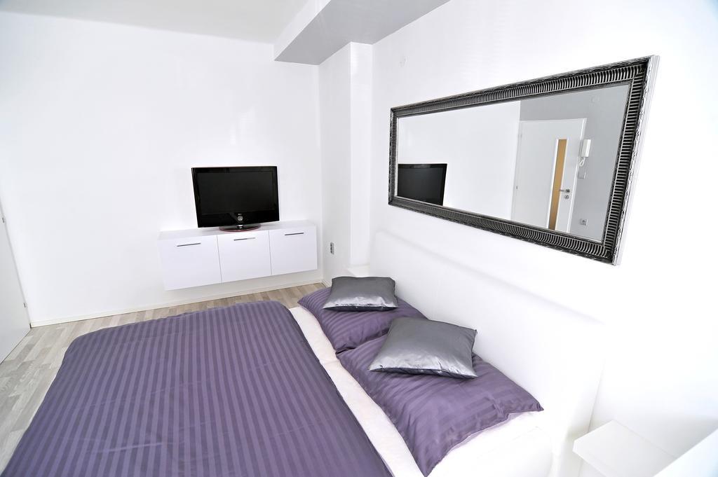 Avax Apartment Liberec Esterno foto